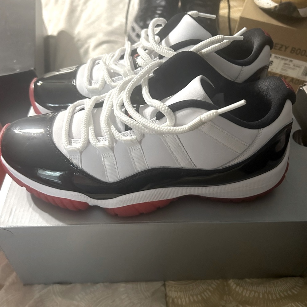 Retro 11 low